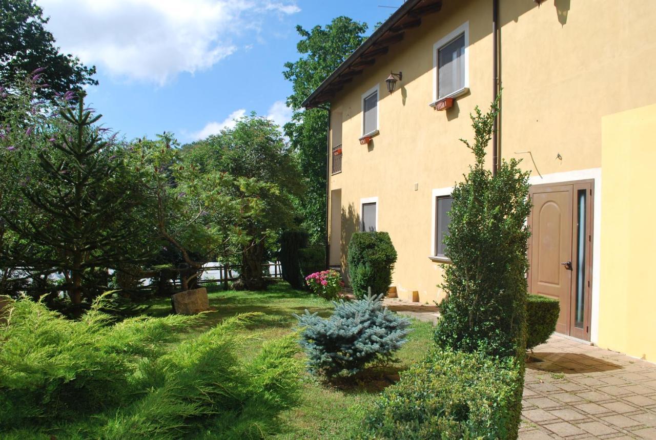 فيلا سيرا سان برونوفي Agriturismo Roseto المظهر الخارجي الصورة