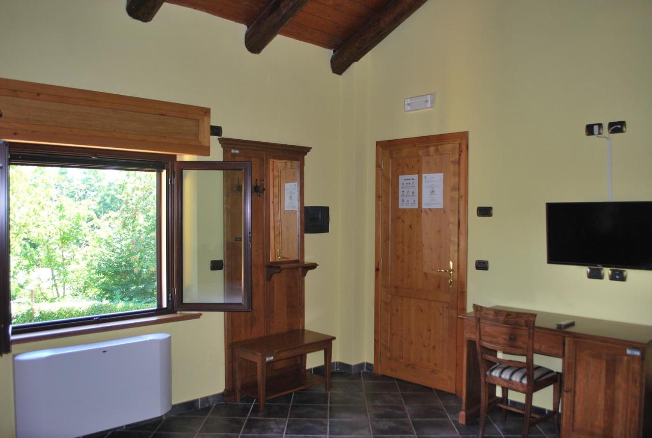 فيلا سيرا سان برونوفي Agriturismo Roseto المظهر الخارجي الصورة