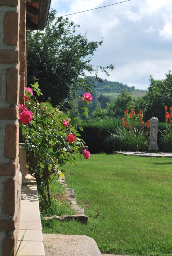 فيلا سيرا سان برونوفي Agriturismo Roseto المظهر الخارجي الصورة