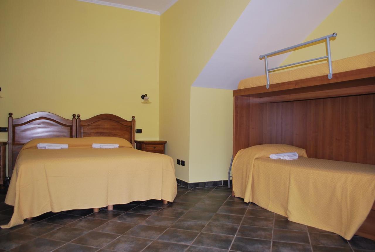 فيلا سيرا سان برونوفي Agriturismo Roseto المظهر الخارجي الصورة