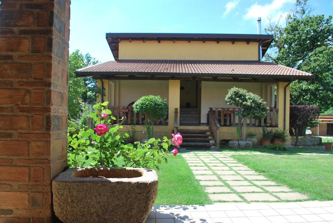 فيلا سيرا سان برونوفي Agriturismo Roseto المظهر الخارجي الصورة