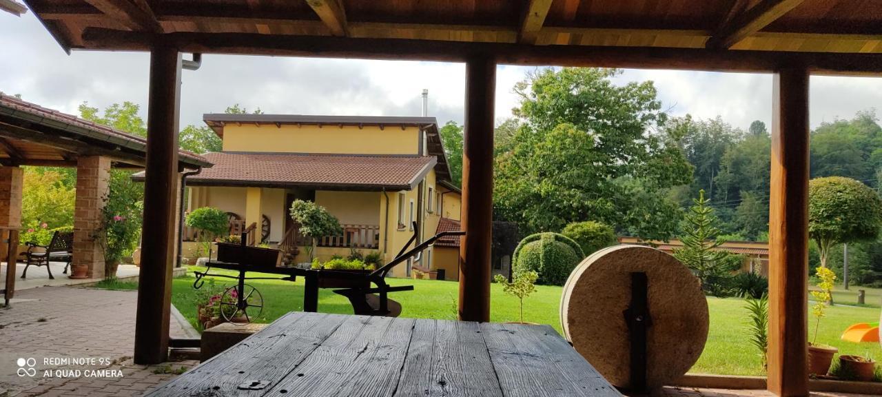 فيلا سيرا سان برونوفي Agriturismo Roseto المظهر الخارجي الصورة